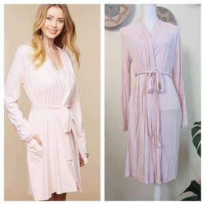 Motherhood Maternity Pink Lace Trim Wrap Nursing Robe